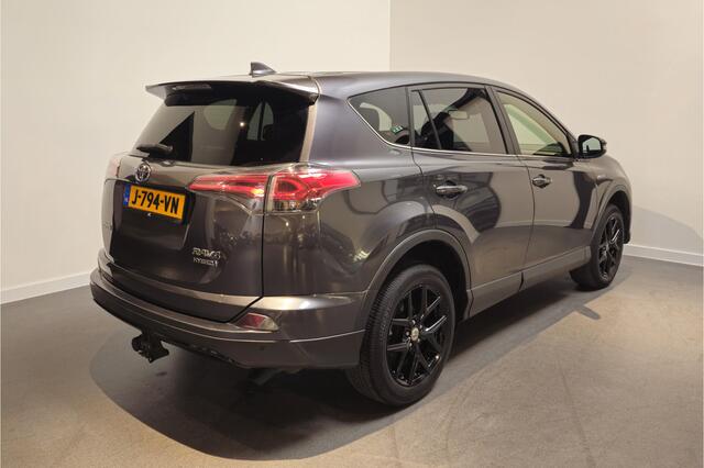 Toyota RAV4 2.5 Hybrid Style - Adaptive cruise - Leder - Navi