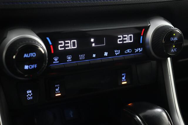 Toyota RAV4 2.5 Hybrid Bi-Tone | Navigatie | 360 camera | Trekhaak |