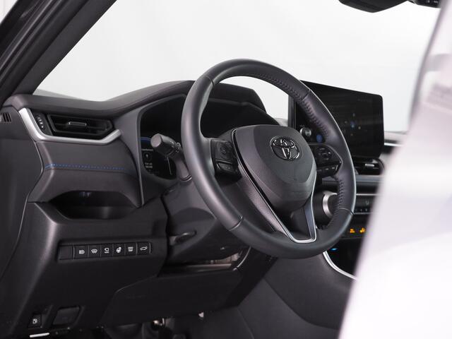 Toyota RAV4 2.5 Hybrid Style | FACELIFT | JBL | Verwarmde Voorstoelen en Stuurwiel | Dodehoekdetectie | 360° Camera | Verwarmd Voorruit | Apple CarPlay/ Android Auto