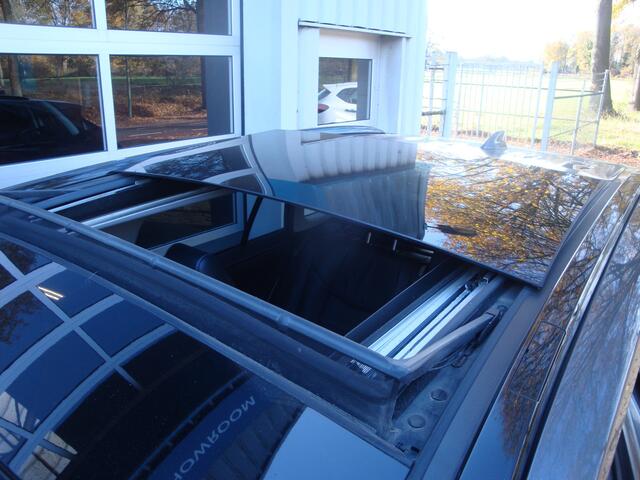 Toyota RAV4 2.5 Hybrid Executive / Panoramdak/ Lederen bekleding