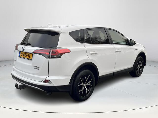 Toyota RAV4 2.5 Hybrid AWD Style | Navigatie | Stoelverwarming | Trekhaak | Electr. bestuurdersstoel | Keyless entry |