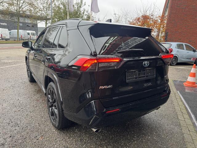 Toyota RAV4 2.5 Hybrid Black Edition // JBL AUDIO // NAVI // ADAPTIVE CRUISE // CAMERA // STOELVERWARMING // ELK. BESTUURDERSSTOEL //