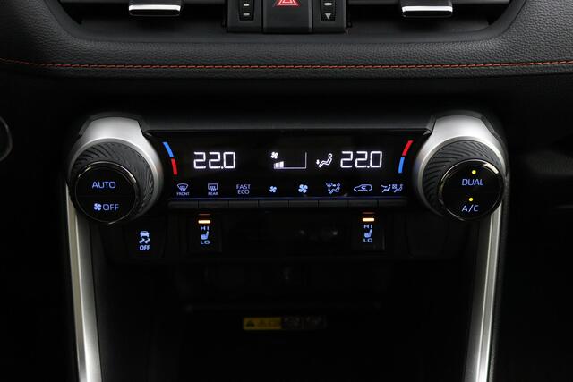 Toyota RAV4 2.5 Hybrid AWD | lederen bekleding | Stoel en stuurverwarming | 1650 kg trekgewicht |