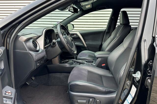 Toyota RAV4 2.5 Hybrid AWD Executive Business