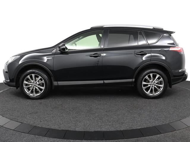Toyota RAV4 2.5 Hybrid AWD Style | 1650 Trekvermogen | elektrisch bedienbare achterklep | parkeersensor |
