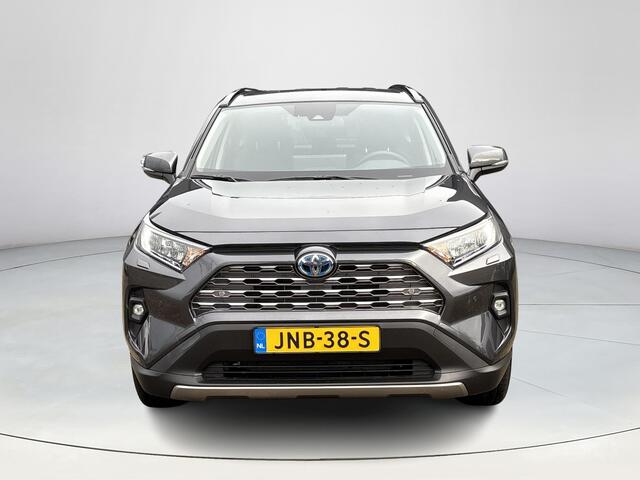 Toyota RAV4 2.5 Hybrid Dynamic Ultimate **LEDER BEKLEED/ STOEL EN STUURWIELVERWARMING/ PARKEERSENSOREN/ ELEKTRISCHE VOORSTOEL/ GARANTIE**
