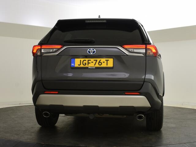 Toyota RAV4 2.5 Hybrid Dynamic | Trekhaak | Navigatie | Blindspot | Parkeers