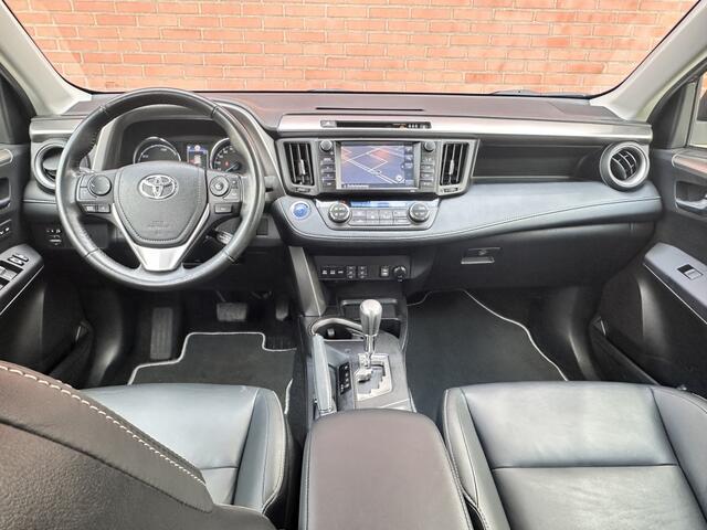 Toyota RAV4 2.5 Hybrid e-CVT 2WD Style - Toyota onderhouden Trekhaak Leder