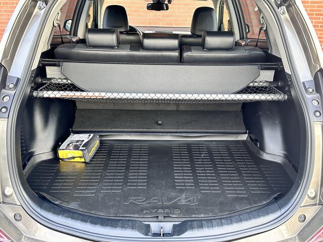 Toyota RAV4 2.5 Hybrid e-CVT 2WD Style - Toyota onderhouden Trekhaak Leder