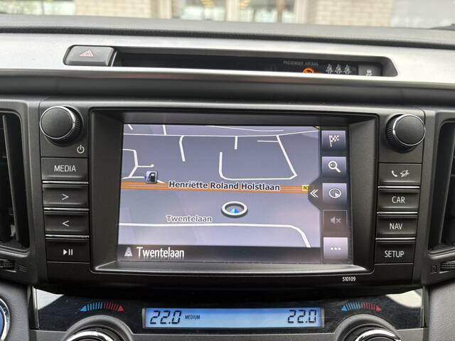 Toyota RAV4 2.5 Hybrid Style | Stoelverwarming | Trekhaak | NAVI |