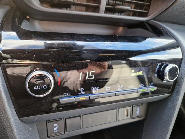 Toyota YARIS Cross 1.5 Hybrid 130 Style Edition Parkeersensoren V+A, Dodehoeksensor, Navigatie , All-in Rijklaarprijs