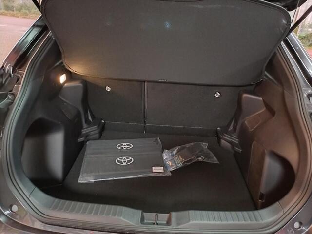 Toyota YARIS 1.5 Hyb 130 D-Team Full options