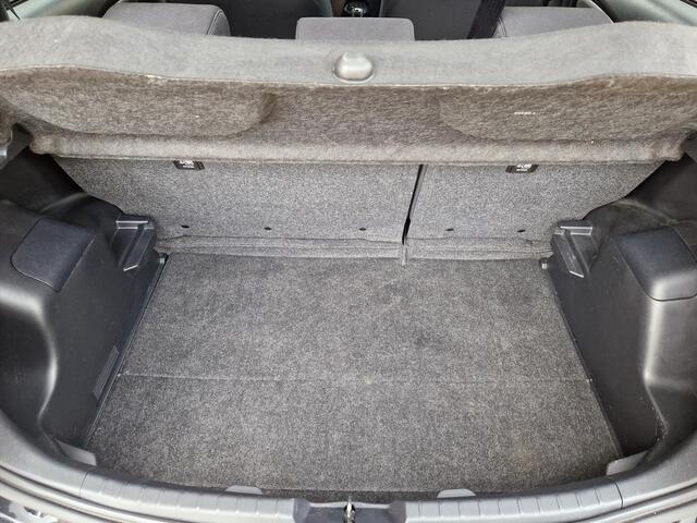 Toyota YARIS 1.5 Hybrid Dynamic Navigatie - Clima - Camera