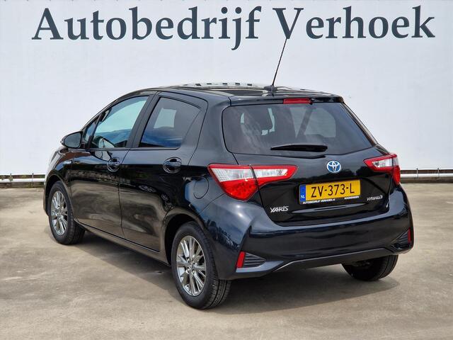 Toyota YARIS 1.5 Hybrid Dynamic Navigatie - Clima - Camera