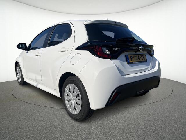 Toyota YARIS 1.0 VVT-i Active Carplay / Camera / Cruise