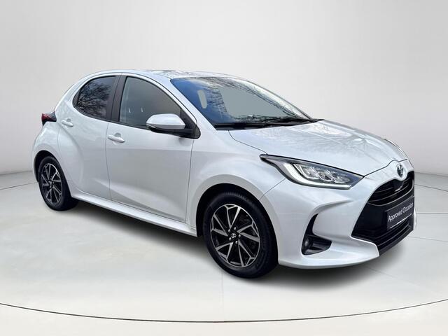 Toyota YARIS 1.5 Hybrid Dynamic | 06-10141018 Voor meer informatie