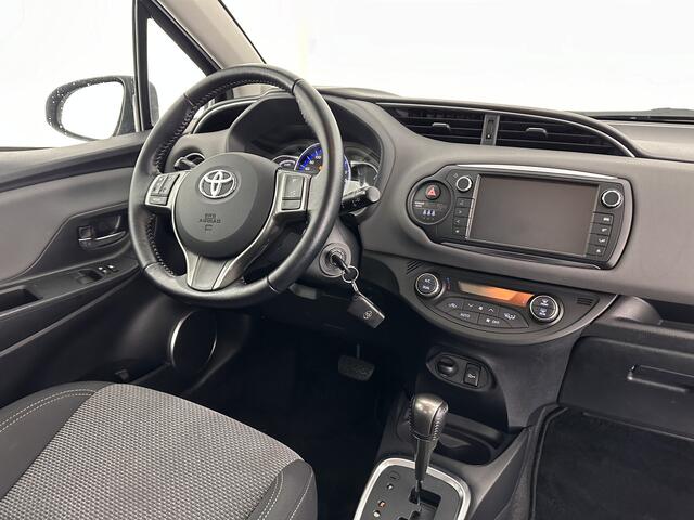 Toyota YARIS 1.5 Hybrid Aspiration Aut. *ECC | HEATED-SEATS | CAMERA | COMFORT-SEATS*