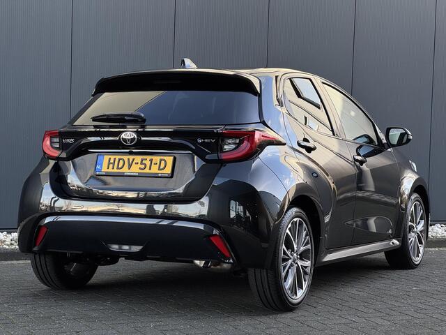 Toyota YARIS 1.5 Hybrid 130 Executive | Stoel & Stuurwiel verwarming | Apple Carplay / Android Auto |