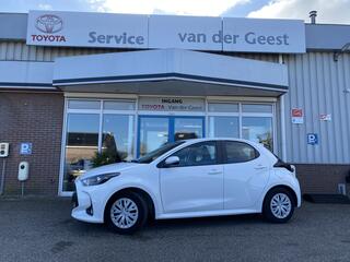 toyota-yaris-1.5-hybrid-active