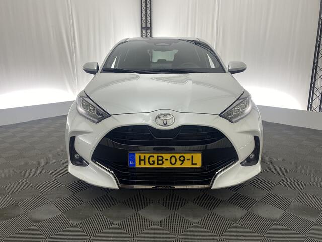 Toyota YARIS 1.5 Hybrid 130 Executive JBL Automaat | Clima | Cruise | Camera | Apple CarPlay | Stoel- en stuurverw. | LMV 17" |