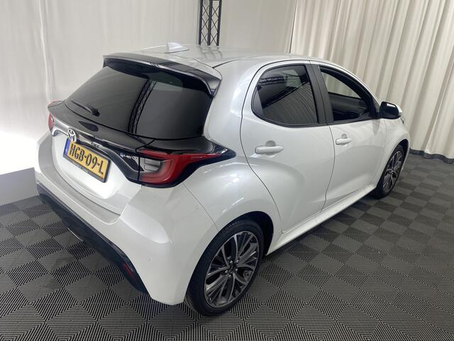 Toyota YARIS 1.5 Hybrid 130 Executive JBL Automaat | Clima | Cruise | Camera | Apple CarPlay | Stoel- en stuurverw. | LMV 17" |
