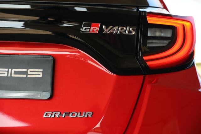 Toyota YARIS 1.6 GR Performance