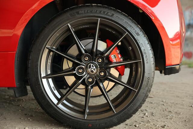 Toyota YARIS 1.6 GR Performance