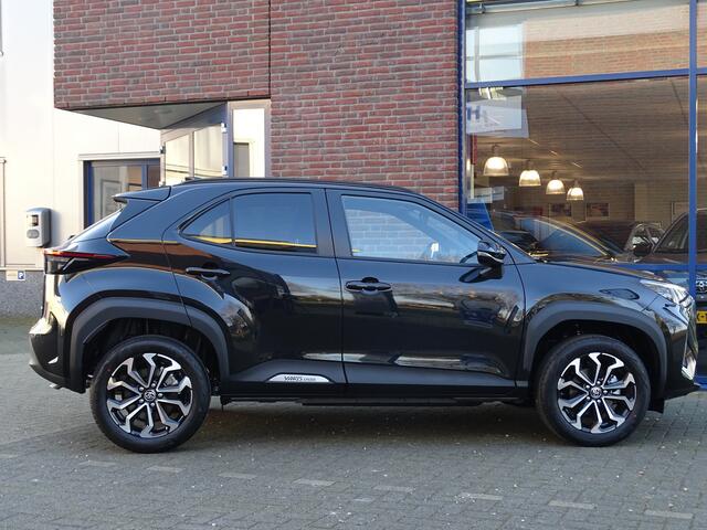 Toyota YARIS Cross 1.5 Hybrid 115 First Edition