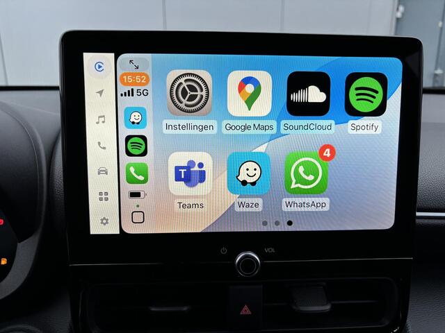 Toyota YARIS Cross 1.5 Hybrid 115 First Edition Automaat BSM,Parkeersensoren ,Apple Carplay Android Auto,Stoelverwarming,Stuurverwarming