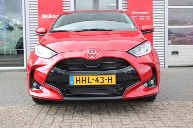 Toyota YARIS 1.5 Hybrid 115 First Edition
