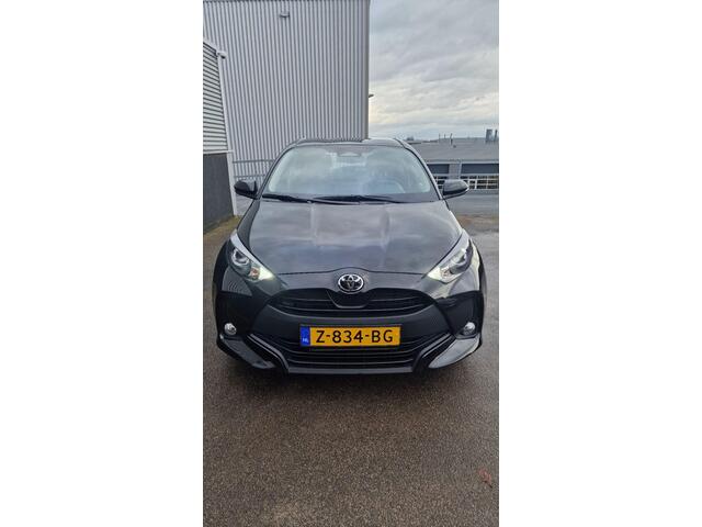 Toyota YARIS 1.5 Hybrid 115 Active | Achteruitrij camera | Airco (automatisch) | Spraakbediening | Apple Carplay/Android Auto | Adaptive cruise control |