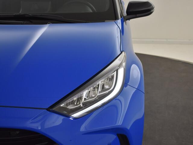 Toyota YARIS 1.5 Hybrid 130 Launch Edition | Stuur en Stoelverwarming | HUD |