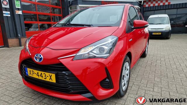 Toyota YARIS 1.5 Hyb. Active