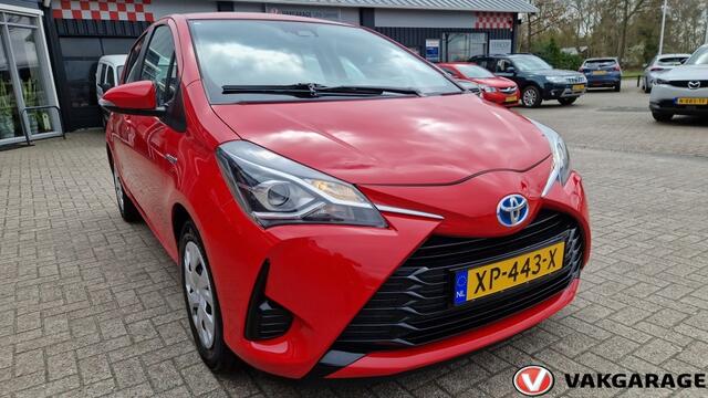 Toyota YARIS 1.5 Hyb. Active