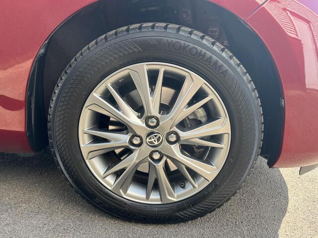 Toyota YARIS 1.5 Hybrid Energy Plus | 1e Eigenaar | NW Geleverd | Navigatie | Dealer Onderhouden | Cruise Control | LM Velgen |