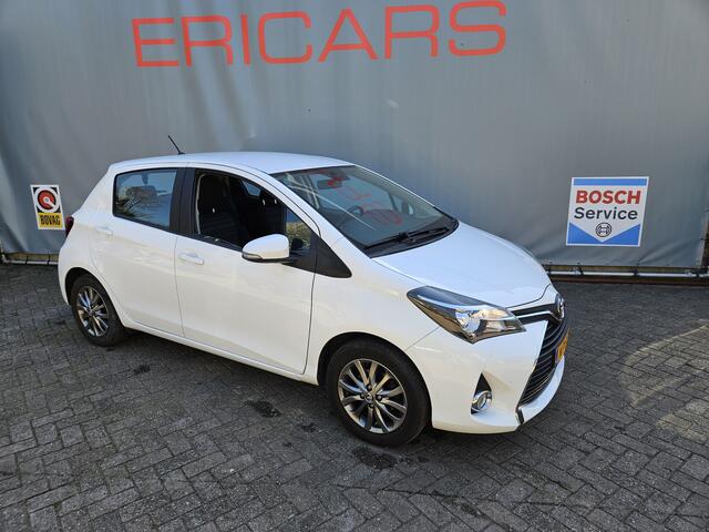 Toyota YARIS 1.3 VVT-i Aspiration CAMERA PDC CC TEL AIRCO