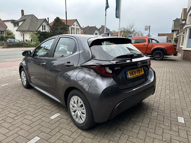 Toyota YARIS 1.5 Hybrid Active parkeercamera / Apple Carplay / Android Auto / Adaptieve cruise control / climate control / 10 jaar garantie / Toyota pechhulppas / Rijklaarprijs