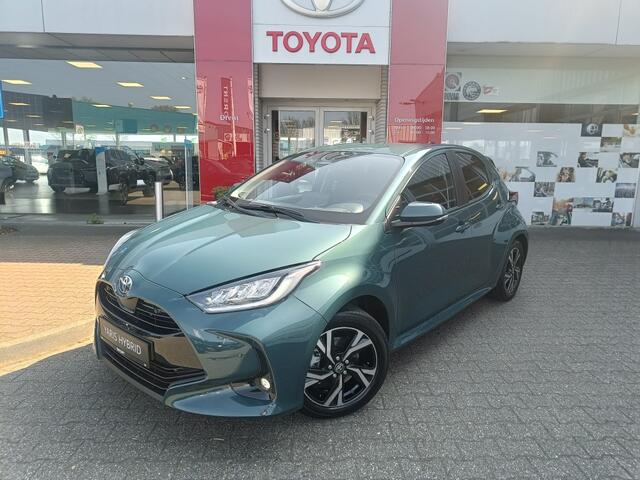 Toyota YARIS 1.5 Hybrid 115 Dynamic | Comfort Pakket | Navi | Sensoren v/a