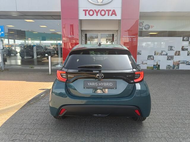 Toyota YARIS 1.5 Hybrid 115 Dynamic | Comfort Pakket | Navi | Sensoren v/a