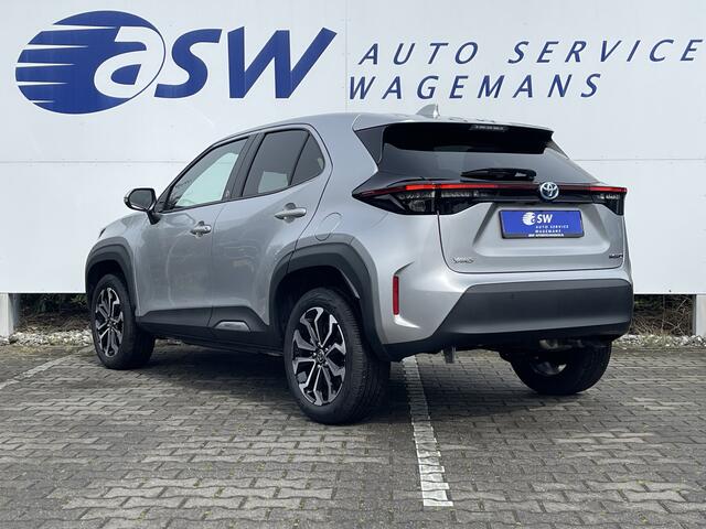 Toyota YARIS Cross 1.5 Hybrid Team D | CarPlay | Camera | ACC | LED | DAB+ | Keyless