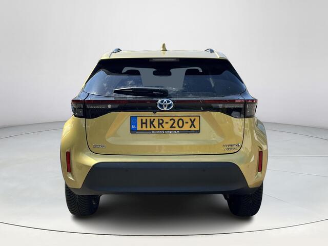 Toyota YARIS Cross 1.5 Hybrid Dynamic 4x4 | Carplay | Stoelverwarming | Parkeersensoren | LED koplampen |