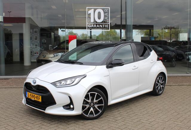 Toyota YARIS 1.5 Hybrid Executive Bi-Tone | Trekhaak Afneembaar | Stoelverwar