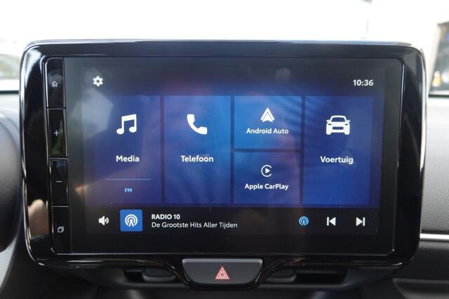 Toyota YARIS HYBRID COMFORT + ( NIEUWE AUTO )
