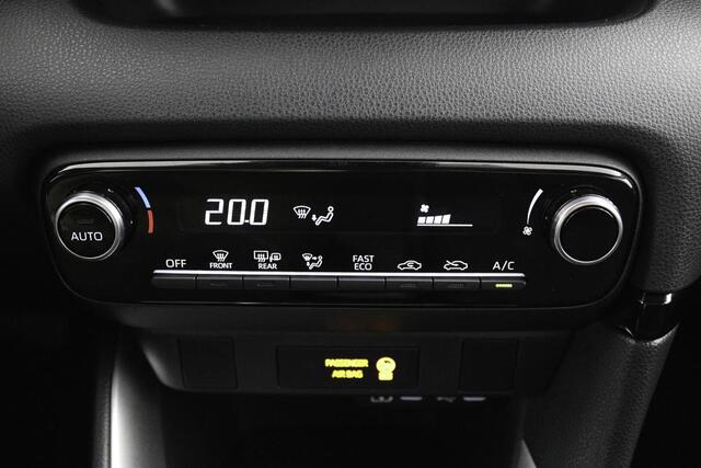 Toyota YARIS 1.5 Hybrid 115 | Climate control | Parkeercamera | Apple carplay android auto |