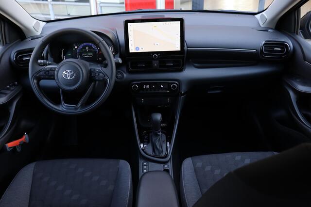 Toyota YARIS 1.5 Hybrid 115 Dynamic Comfort Pack Toyota Yaris 1.5 Hybrid 115 Dynamic