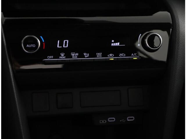 Toyota YARIS Cross 1.5 Hybrid 115 Active | Apple Carplay & Android auto | Parkeer camera | Cruisecontrol |