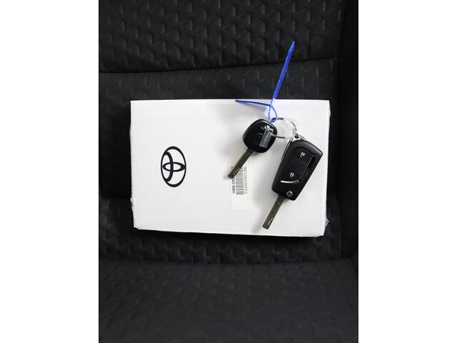 Toyota YARIS Cross 1.5 Hybrid 115 Active | Apple Carplay & Android auto | Parkeer camera | Cruisecontrol |