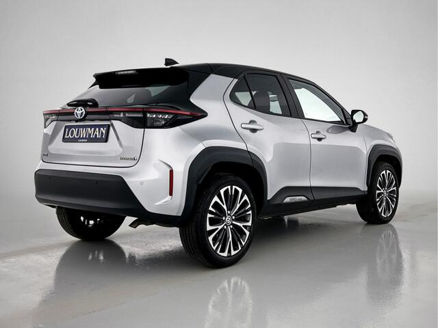 Toyota YARIS Cross 1.5 Hybrid Executive | Blindspot | Navigatie | Stoelverwarming | PDC V+A | Leder | Head up Display |