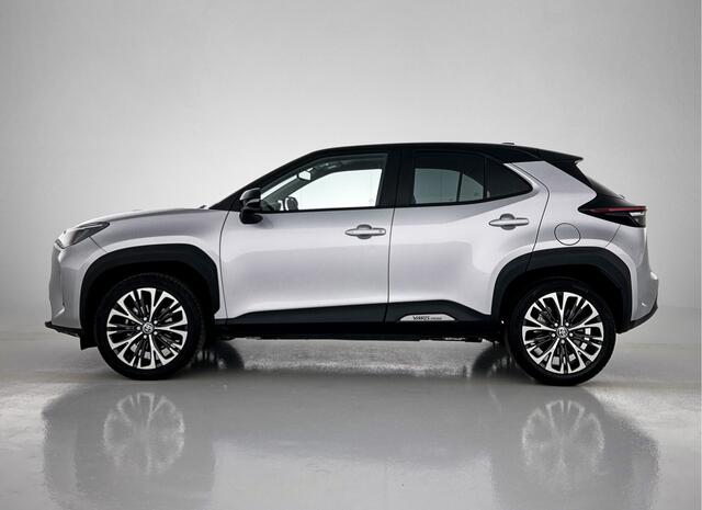 Toyota YARIS Cross 1.5 Hybrid Executive | Blindspot | Navigatie | Stoelverwarming | PDC V+A | Leder | Head up Display |