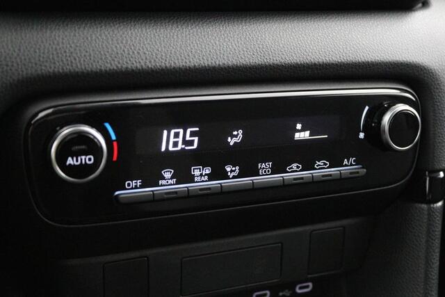Toyota YARIS 1.5 Hybrid 115 First Edition | Climate control | Navigatie | Keyless | Apple carplay |